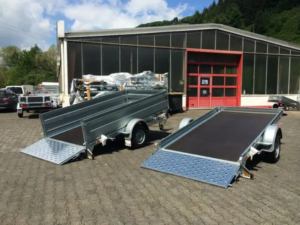 Pongratz L-PAT 300/16 – 1500 kg – kippbarer Smartanhänger